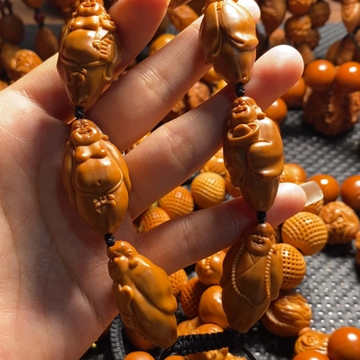 吊坠橄榄核难**涂筋线明显