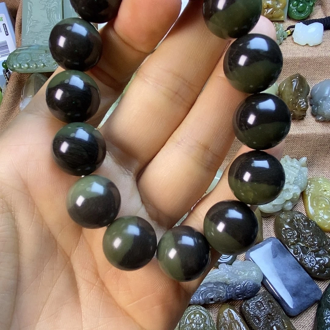 和田玉（糖玉）未镶嵌颈饰