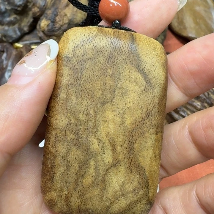 大叶紫檀（黑酸枝木类）