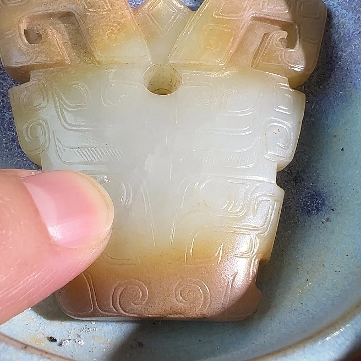 路***里瓷片瓷摆件瓷摆件瓷摆件