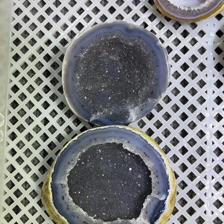 未镶嵌水晶珠宝半成品