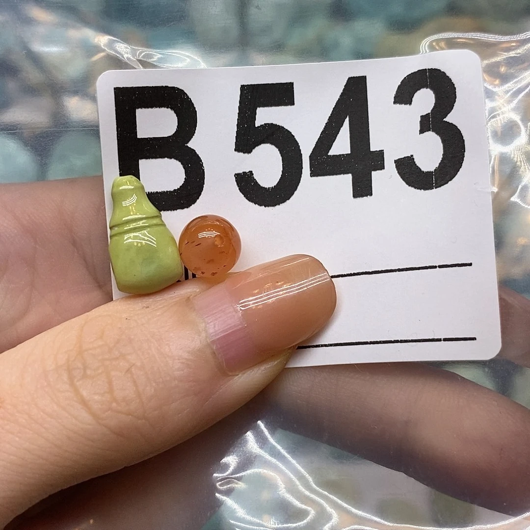 未镶嵌南红玛瑙珠宝奇石海*