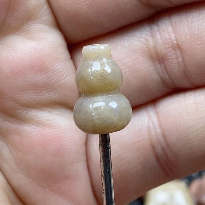 颈饰未镶嵌硅化珊瑚（珊瑚玉）小*