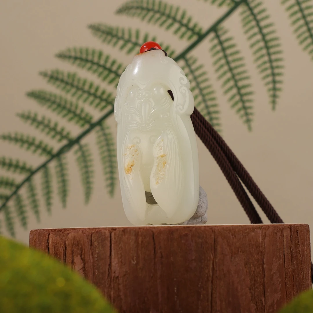 XX10116二十世纪和田玉蝉吊坠