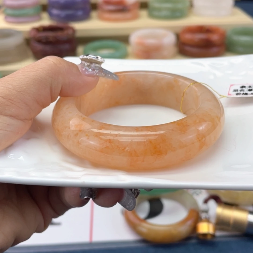 ＃***华石英质玉未镶嵌手镯