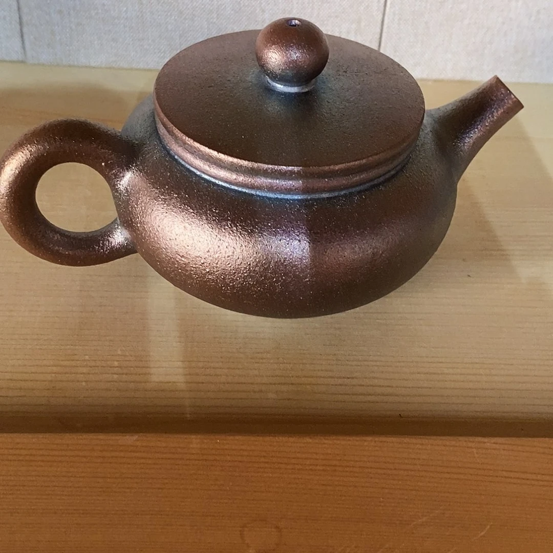 阿***羡云南建水柴烧微瑕壶