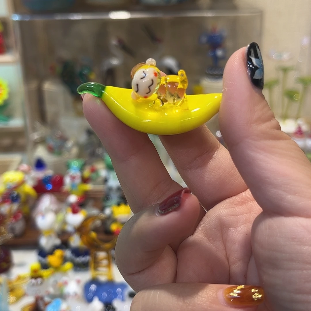琉璃手工艺品香蕉猴