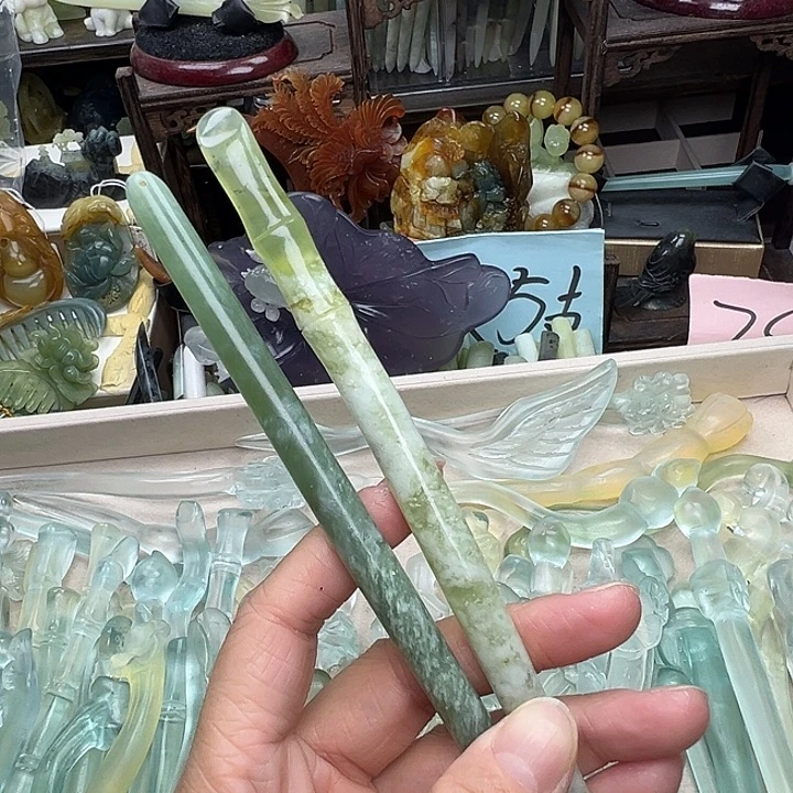 蛇纹石玉未镶嵌发饰