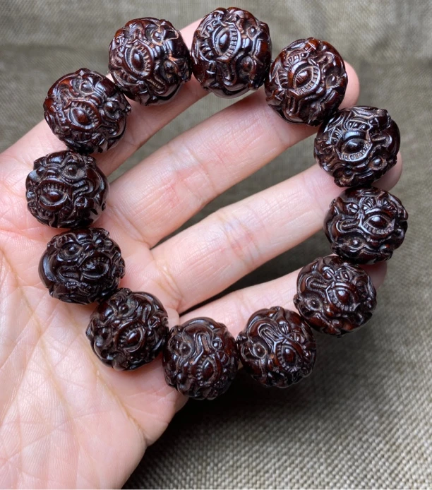 印度小叶紫檀 招财貔貅  精雕 规格 2.0cm 高油高密老料