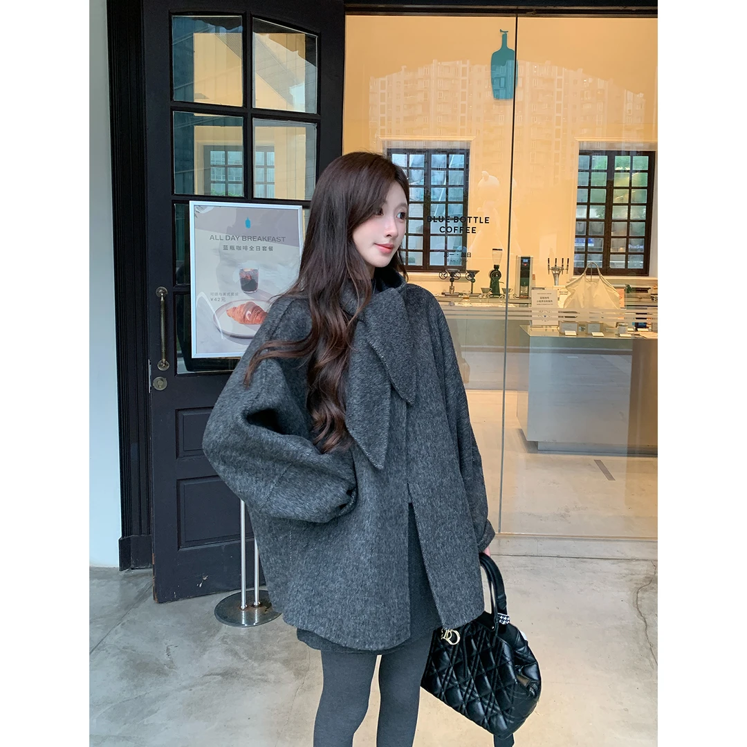 名媛千金感可爱兔耳朵围脖呢子外套女2025年冬季新款百搭毛呢大衣