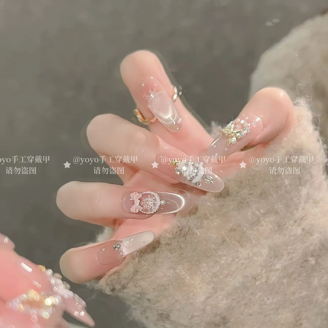 【圣诞·水晶球】冰雪圣诞法式蝴蝶珍珠猫眼高级显白可拆卸穿戴甲片