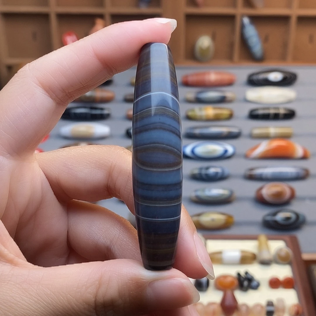 玛瑙/玉髓颈饰未镶嵌人***火