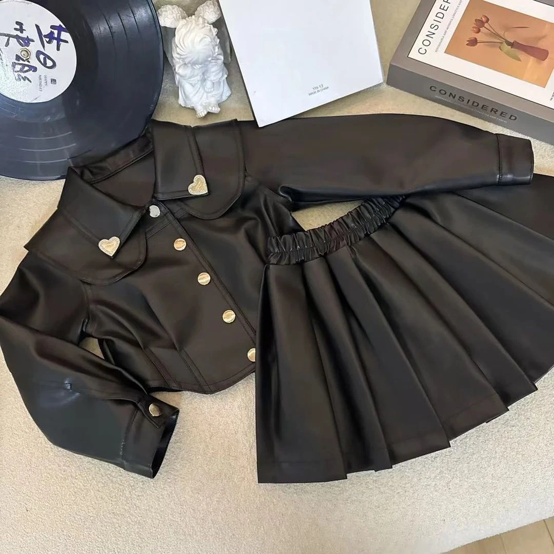 巴拉巴拉男孩女孩女童新款套装2025洋气皮衣两件套小女孩机车外套