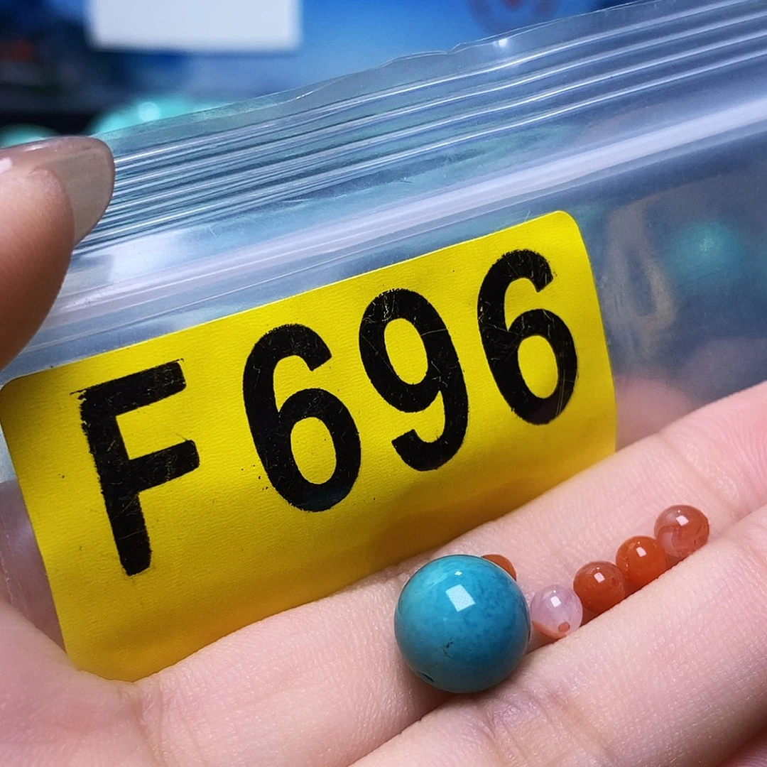 未镶嵌南红玛瑙珠宝奇石