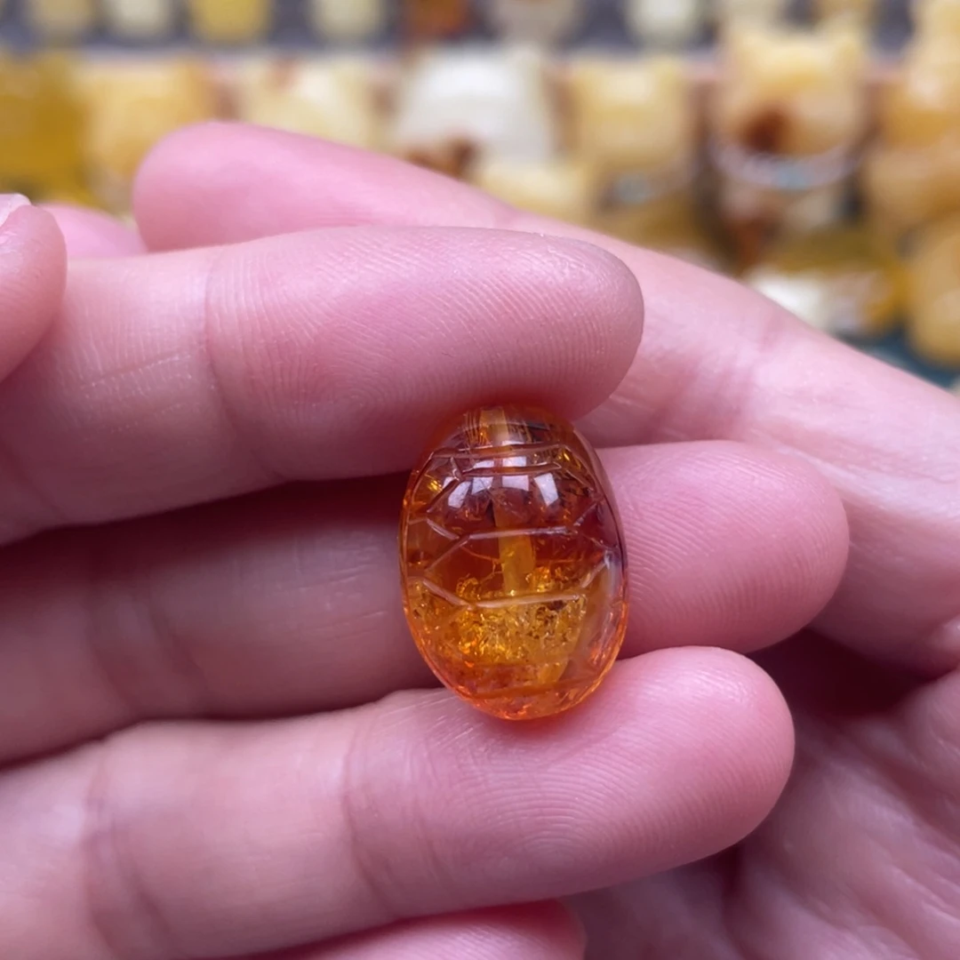 未镶嵌琥珀裸石蜜蜡