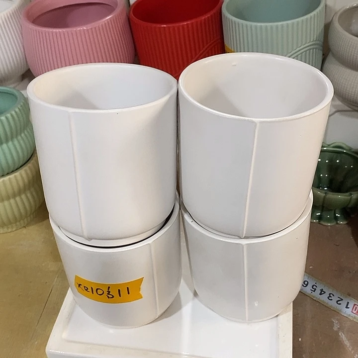 摆件陶盆有孔 瑕疵介意勿拍