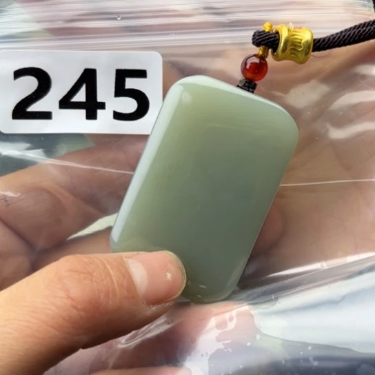 和田玉未镶嵌珠宝半成品