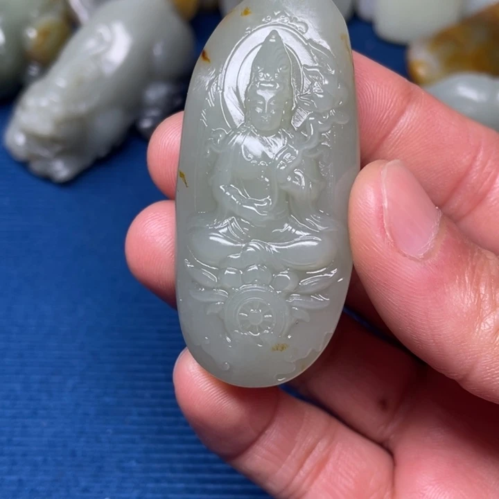 颈饰未镶嵌和田玉良*厚