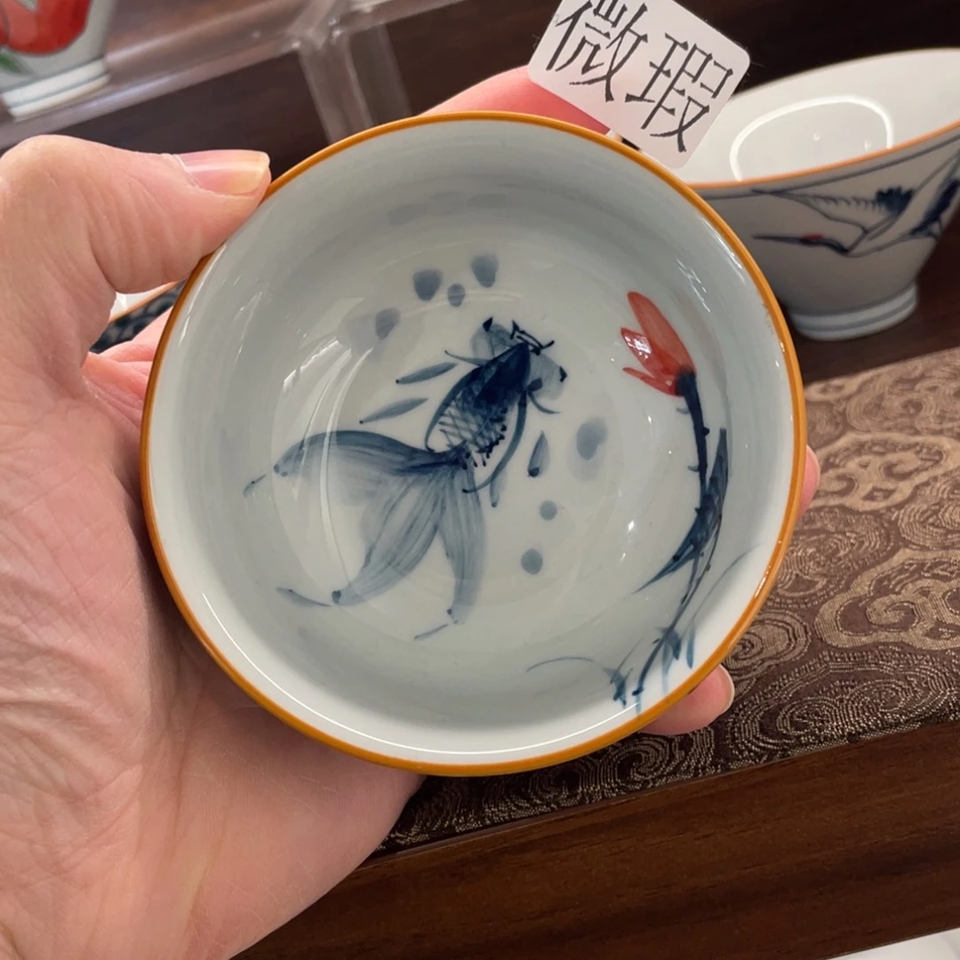 釉下手绘茶具微瑕