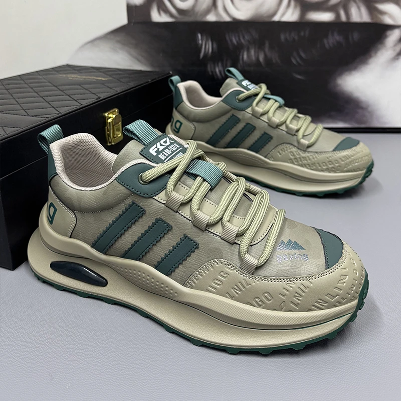 秋冬加绒大码鞋子男士45简约百搭时尚休闲鞋46皮质拼色爆款潮鞋47