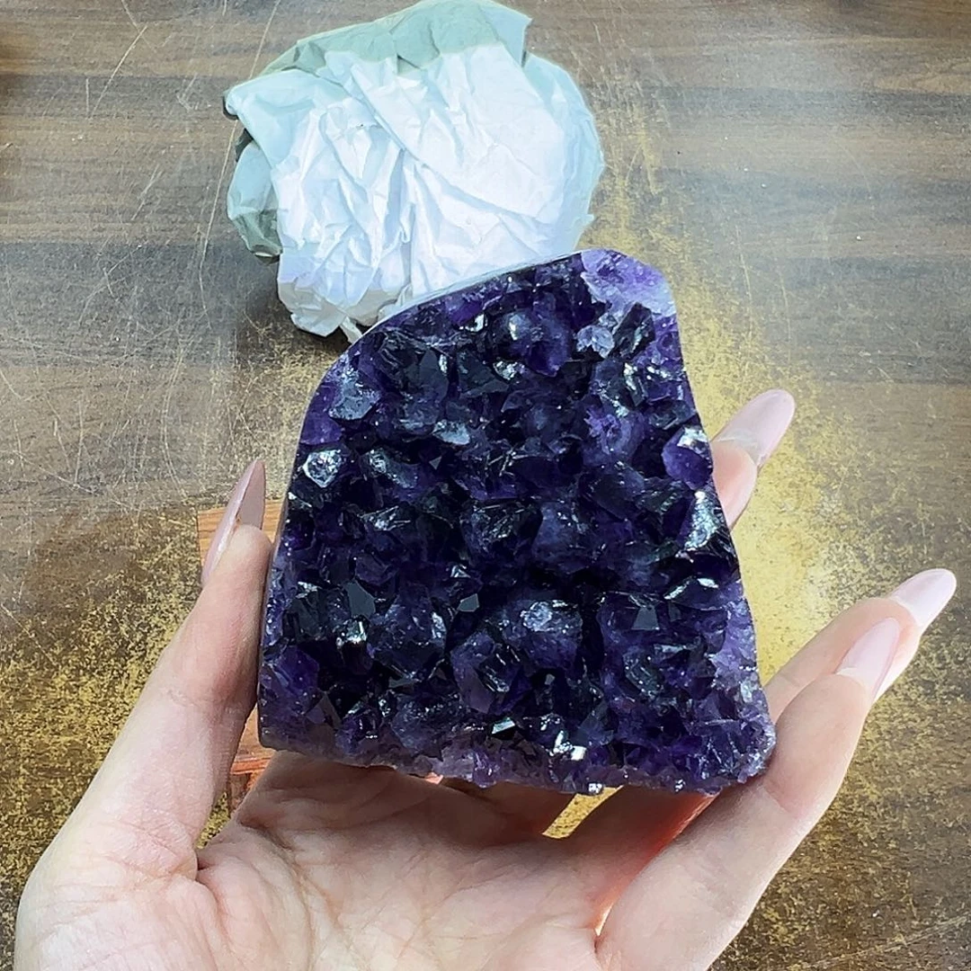 未镶嵌紫晶摆件紫晶