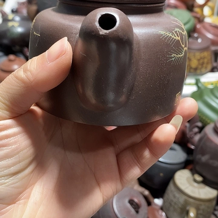 紫砂茶壶嘴磕微瑕
