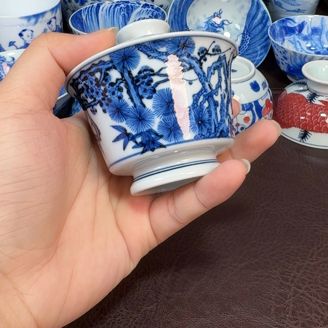 现代景德镇陶瓷杯