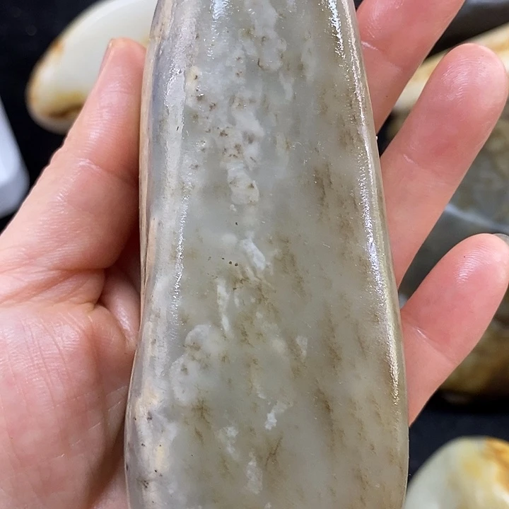 和田玉（糖玉）未镶嵌挂件