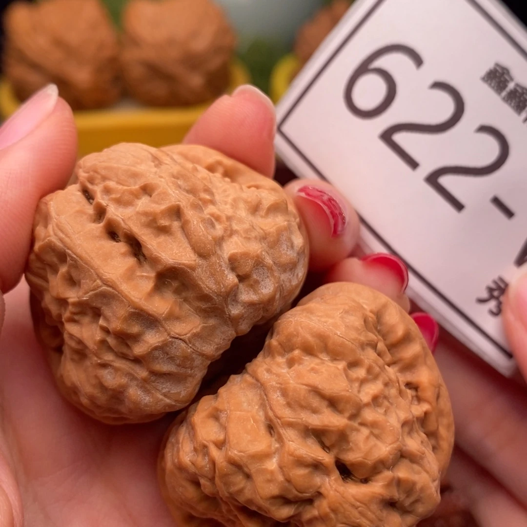 桃核把件蛤蟆头40……