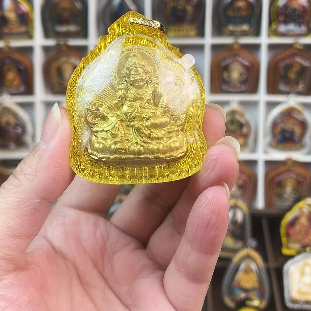 泥塑亚克力金色黄老爷
