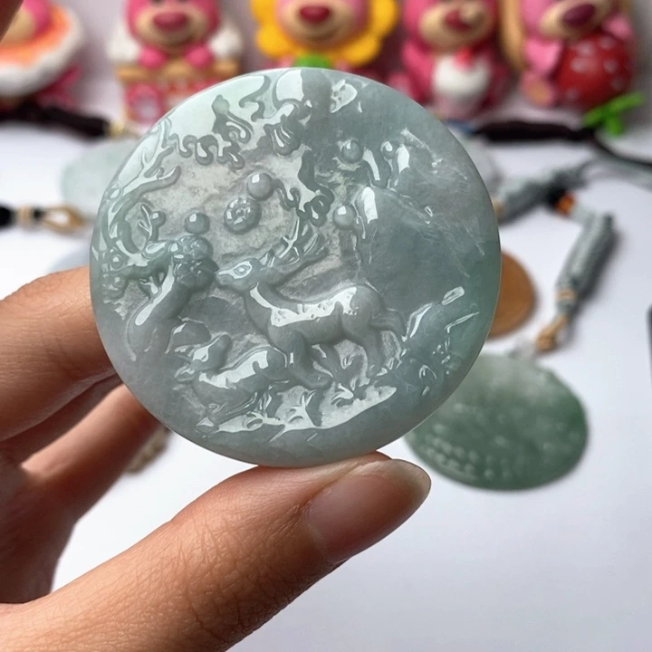 翡翠未镶嵌颈饰翡翠