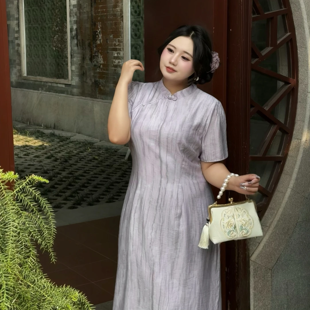 码加加51272胖MM2025新款女夏气质时尚改良版旗袍连衣裙