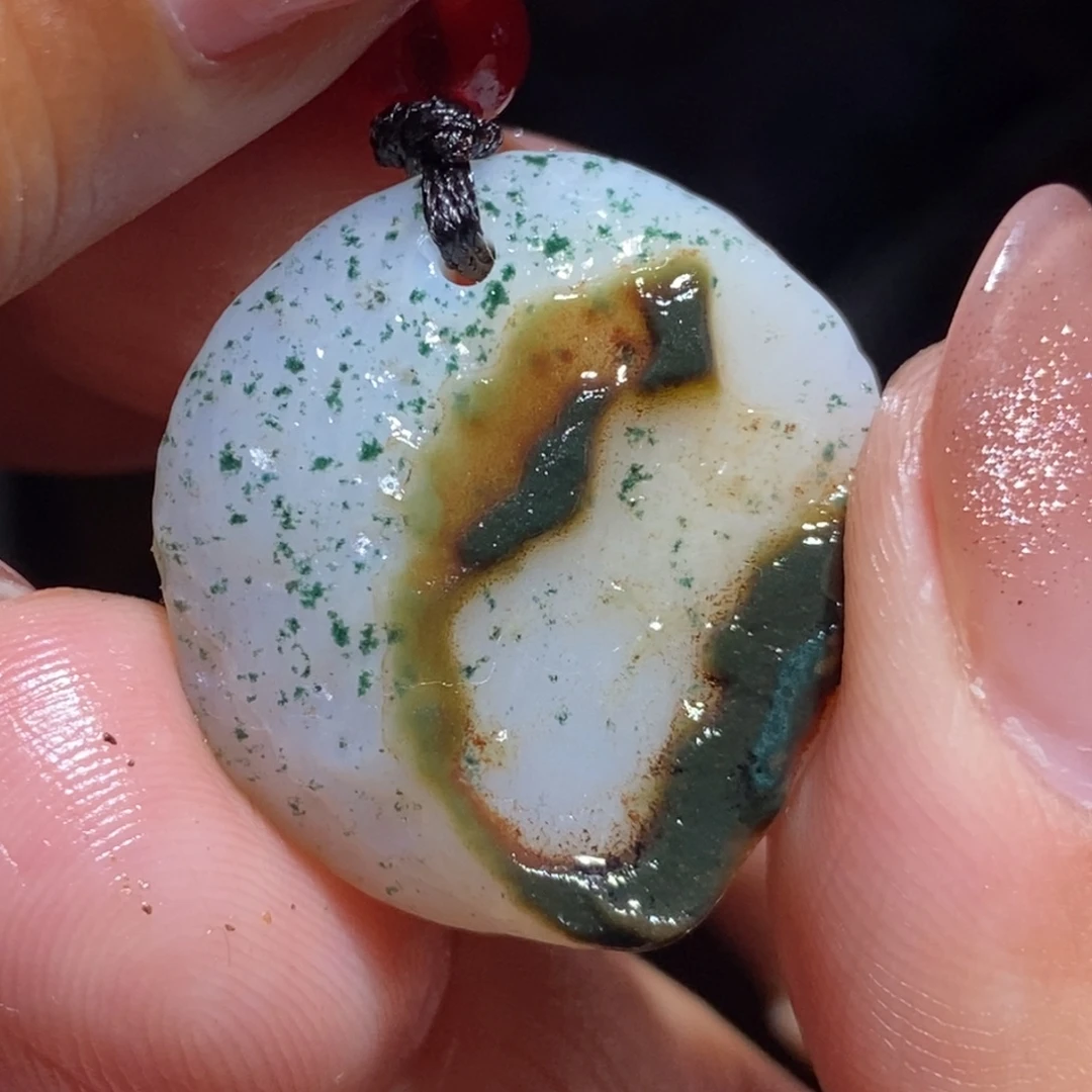 玛瑙/玉髓未镶嵌珠宝半成品