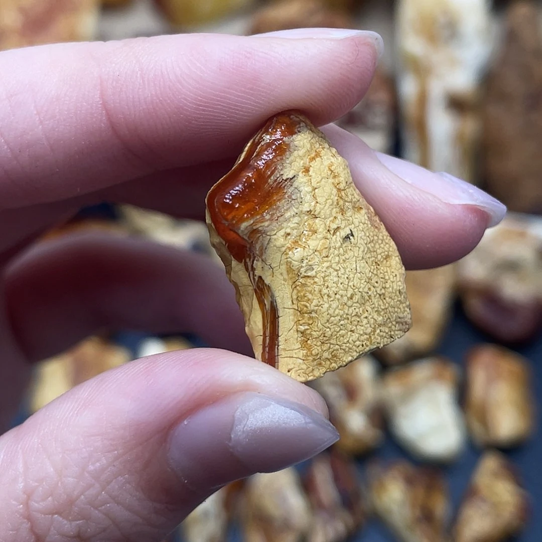 定制琥珀未镶嵌定制