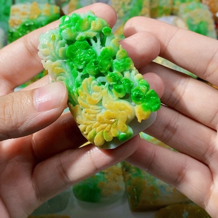 未镶嵌定制翡翠东*翡翠