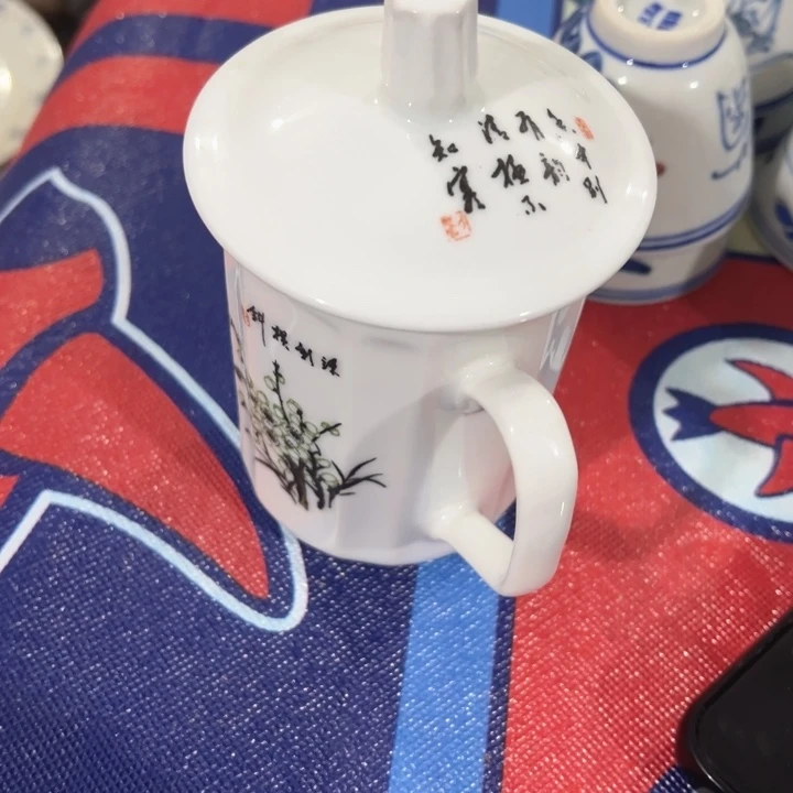 D***s瓷片哈哈哈哈哈哈哈哈哈工商实事求是