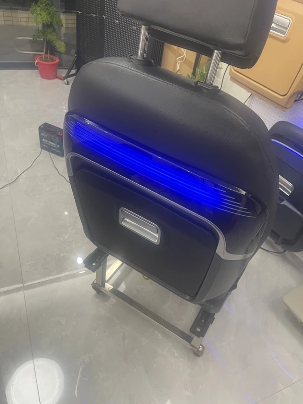 适用车载折叠桌多功能后排小桌车用储物袋