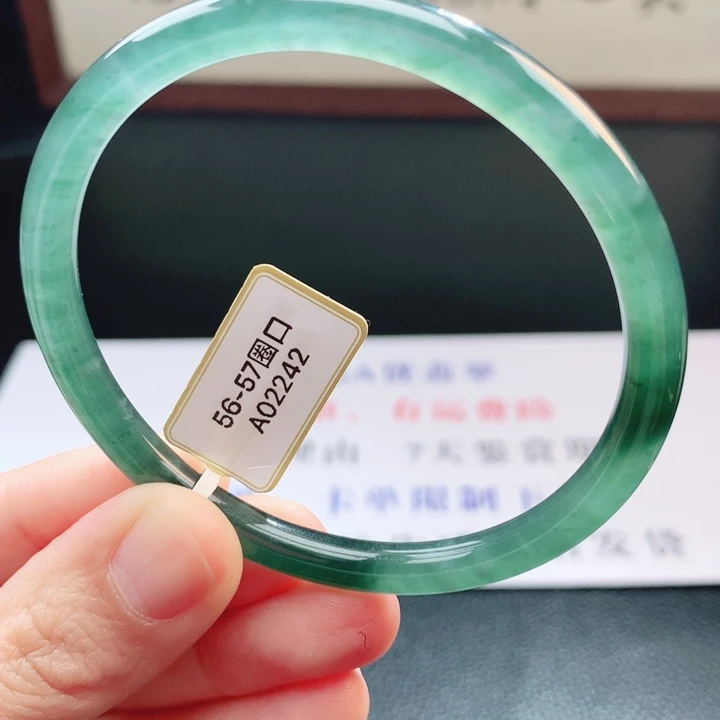 翡翠未镶嵌手镯翡翠手镯35