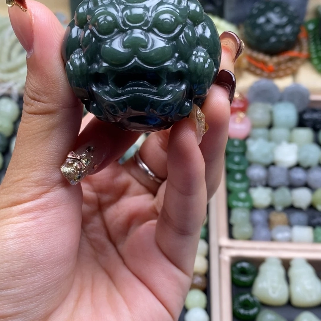 和田玉未镶嵌珠宝半成品