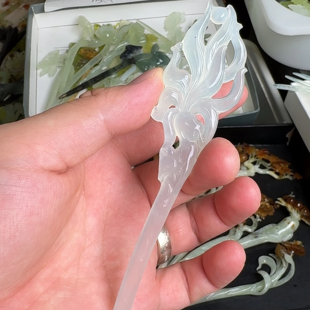 蛇纹石玉未镶嵌发饰