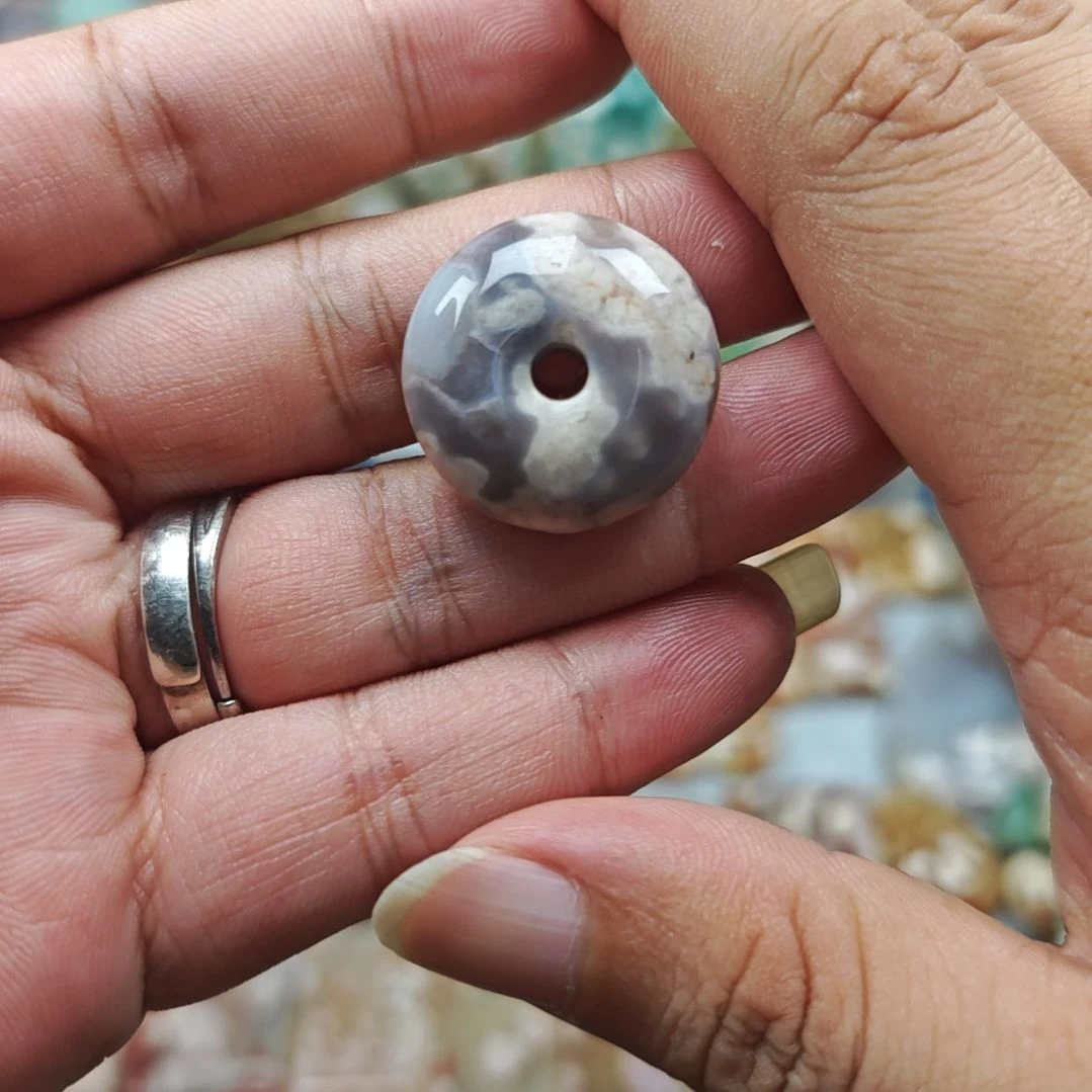 玛瑙/玉髓未镶嵌珠宝奇石