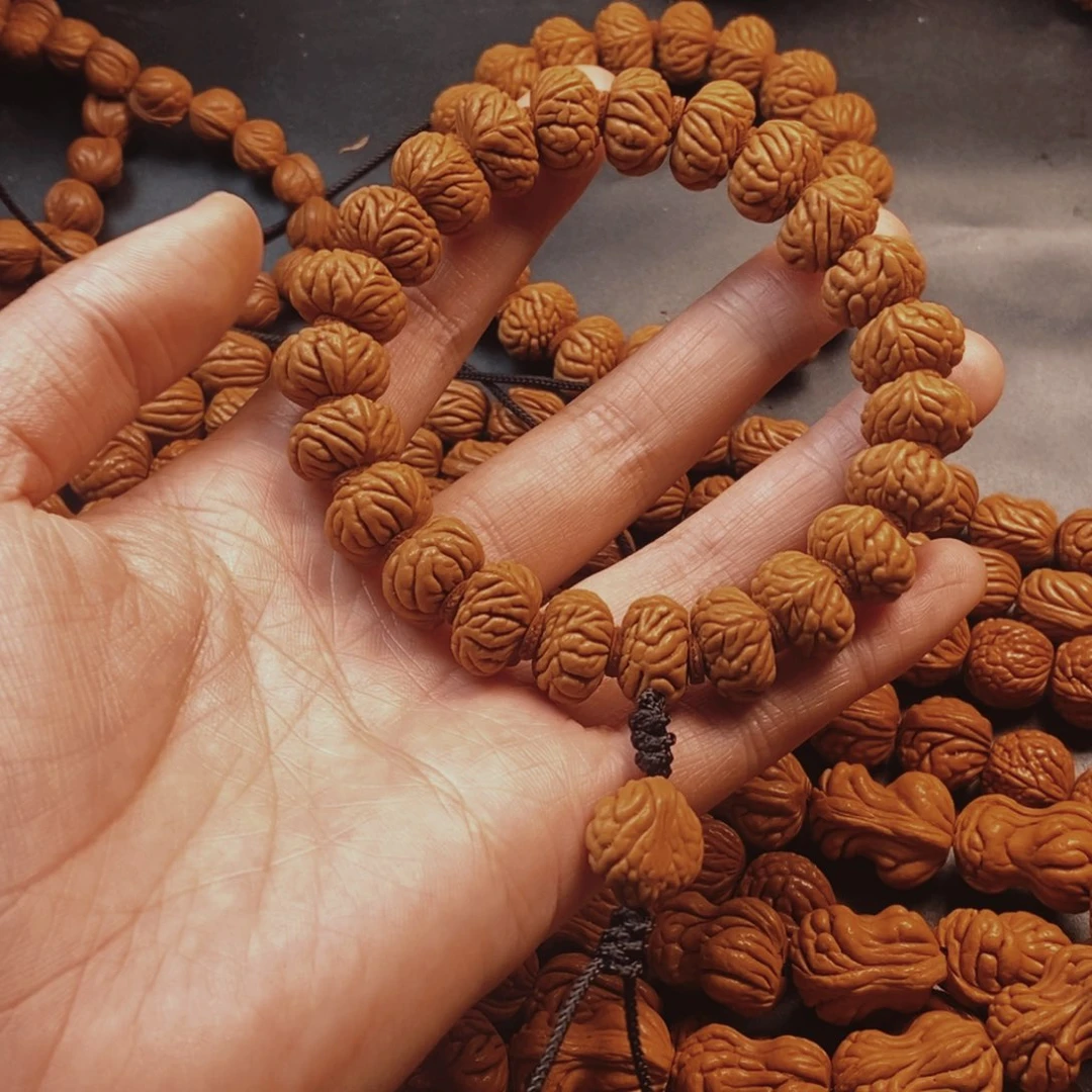 文玩核桃吊坠桃核