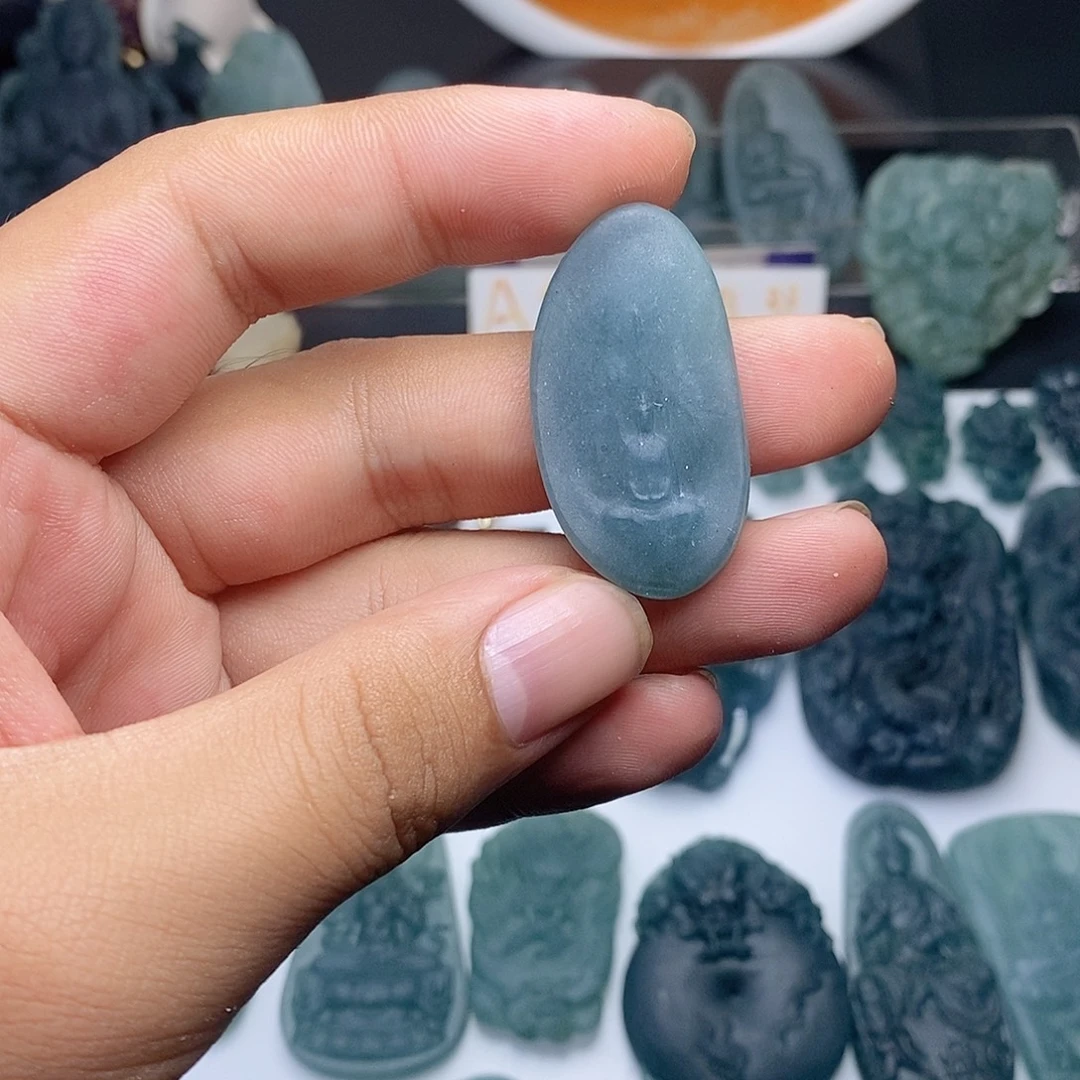 定制翡翠未镶嵌悟到