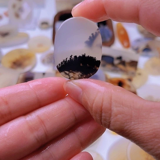 【闪购商品】玛瑙/玉髓未镶嵌珠宝半成品