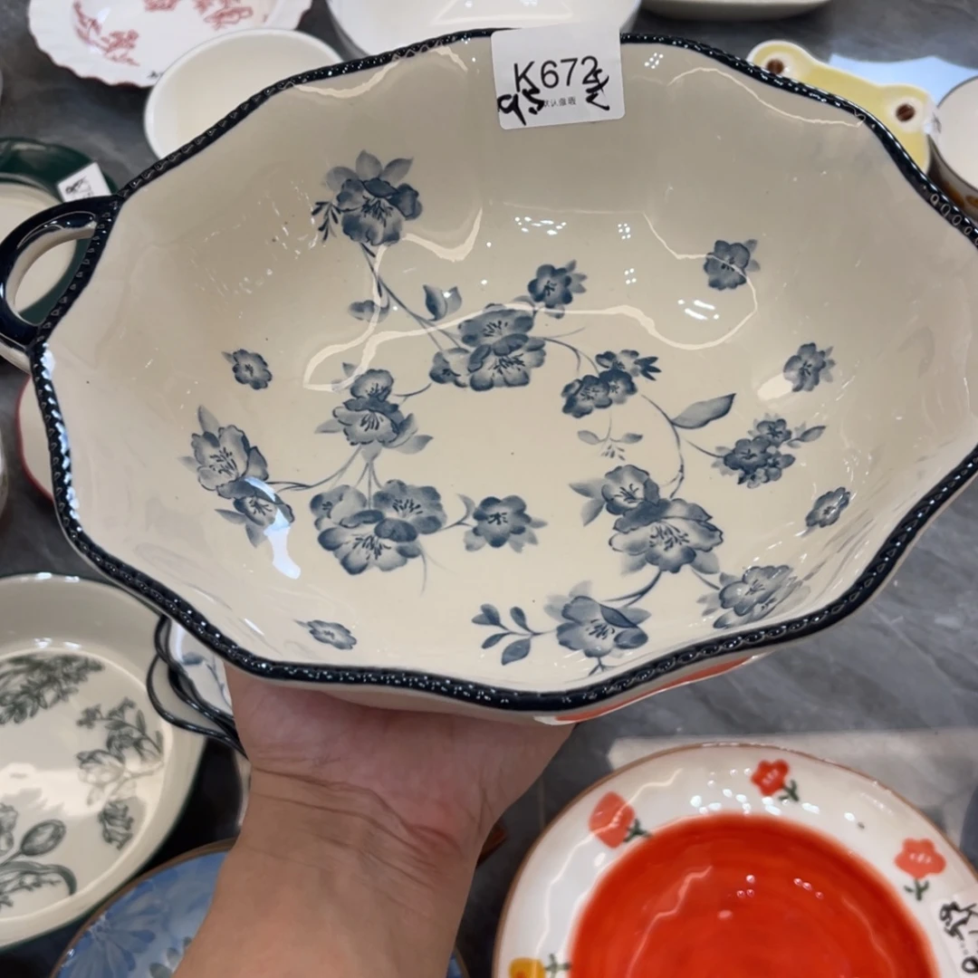 陶瓷微瑕餐具介意勿拍，满18飞！
