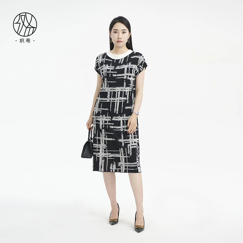 织希TESSITI｜春夏新款时髦个性艺感花型短袖针织连衣裙