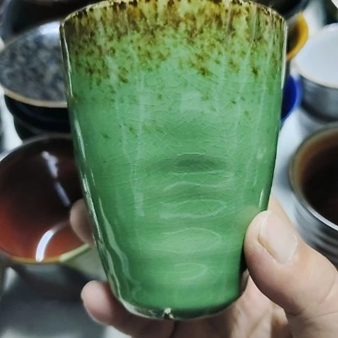 瓷片瓷片，各种摆件，均有瑕疵。沙锅！瓷片，各种摆件，均有瑕疵。沙锅！