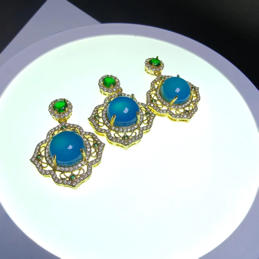 ST7828 【福嘟嘟】苍天之瞳蓝玛瑙蛋面太阳花吊坠-多样性只发一件