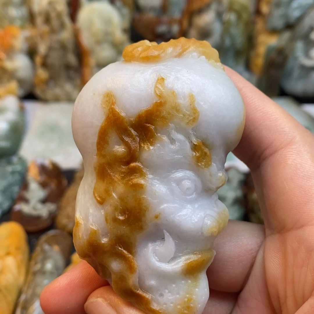 定制翡翠未镶嵌特色2