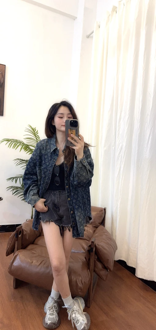 老花渐变色潮牌轻奢水洗牛仔外套春秋女款宽松外套水洗做旧风